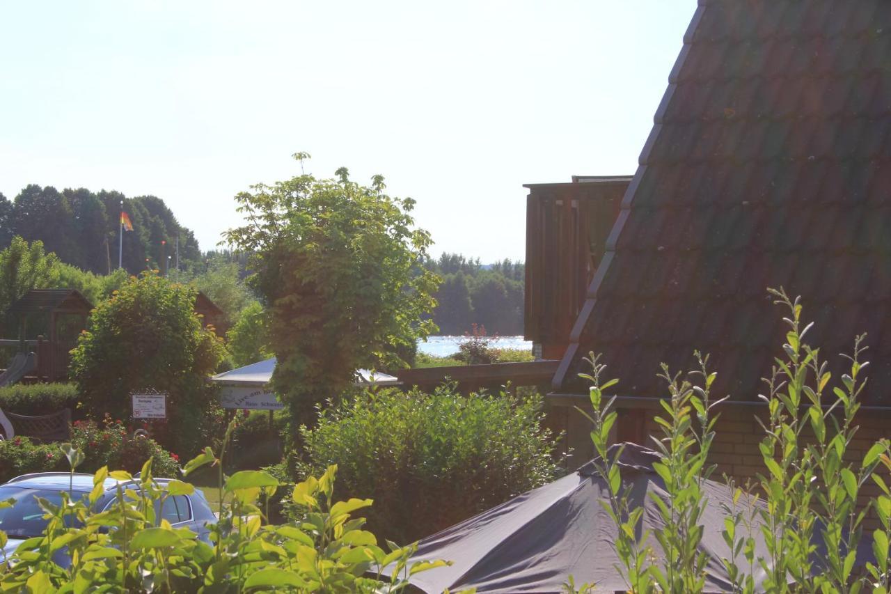 Moderne Und Helle Ferienwohnung Am Ploener See Bosau Exterior photo